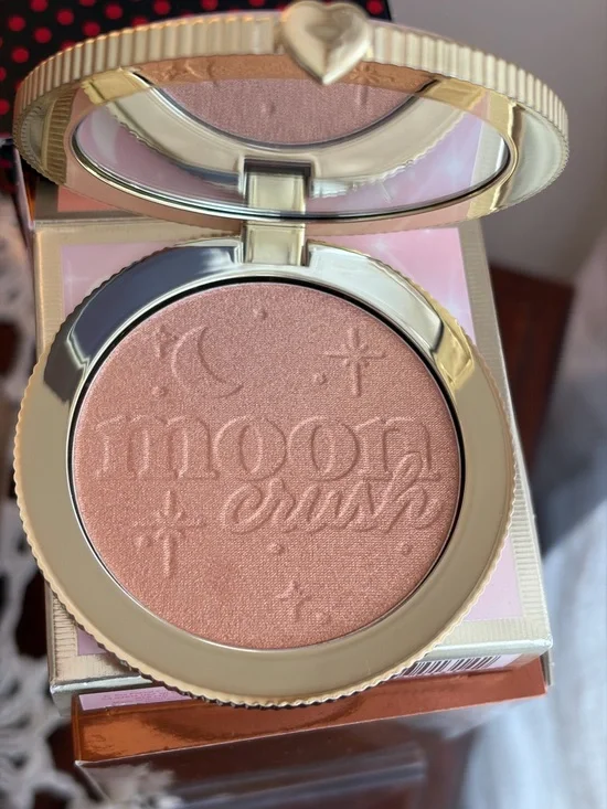 Too Faced Moon Crush Highlighter - Pink Peach Glow - Picture 4 of 4